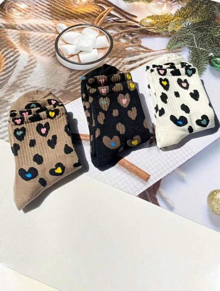9 PAIA DI CALZINI COMFORT ALLA CAVIGLIA-STAMPA LEOPARDATA,A RIGHE E A CUORE