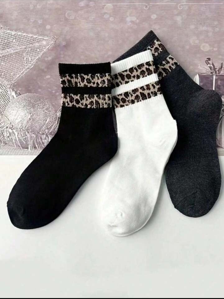 9 PAIA DI CALZINI COMFORT ALLA CAVIGLIA-STAMPA LEOPARDATA,A RIGHE E A CUORE
